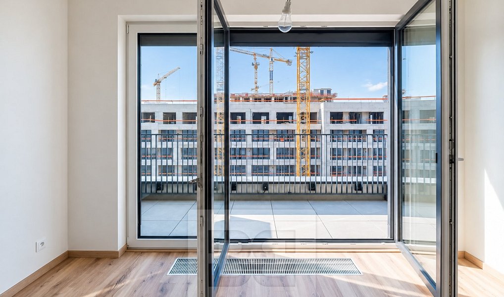 Pronájem bytu 1+kk 32 m², Praha – náhled fotky 4