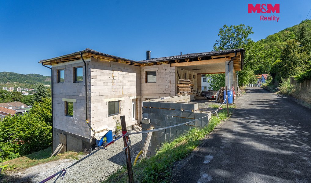 Prodej domu 210 m² s pozemkem 1 374 m², Ústí nad Labem – náhled fotky 2