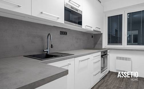 Prodej bytu 3+1 63 m², U Stadionu, Bystřice, okres Benešov