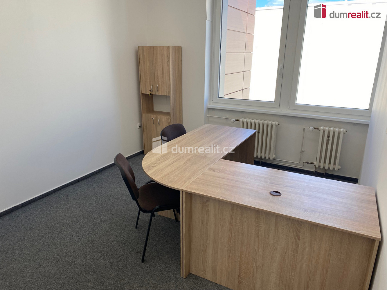 Pronájem obchodních prostor 15 m² — photo 2