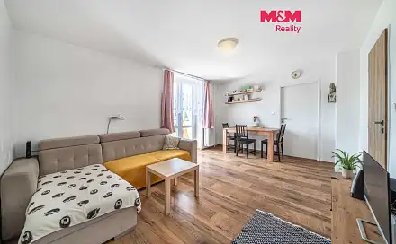 Prodej bytu 3+1 64 m², Rokycanská, Plzeň - Lobzy