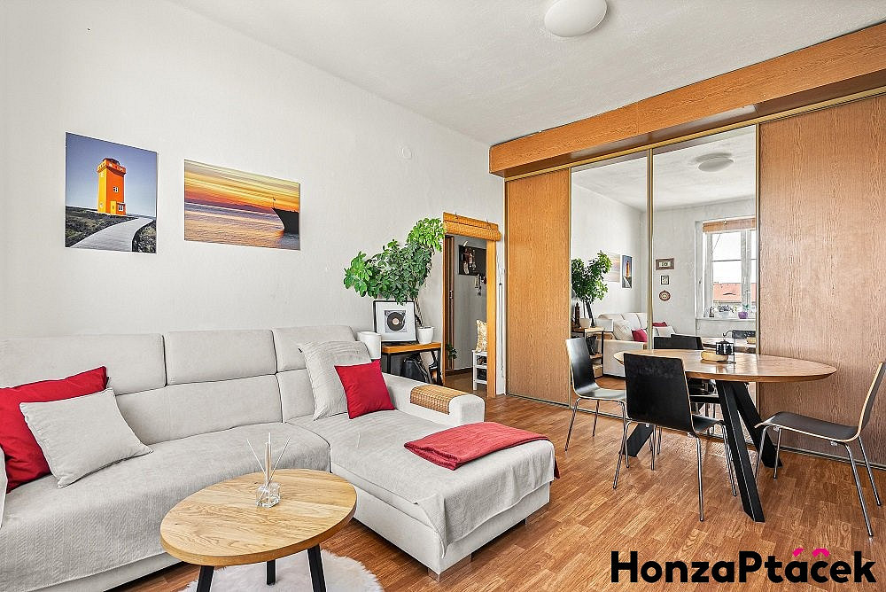 Prodej bytu 2+1 52 m² — photo 4