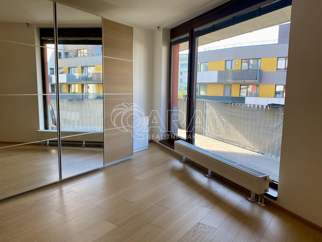 Pronájem bytu 2+kk 64 m² — photo 2