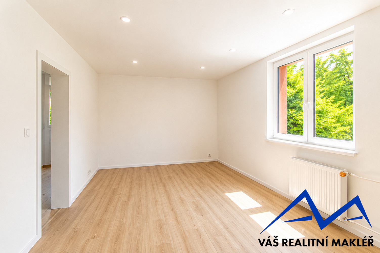 Prodej bytu 3+1 60 m² — photo 3