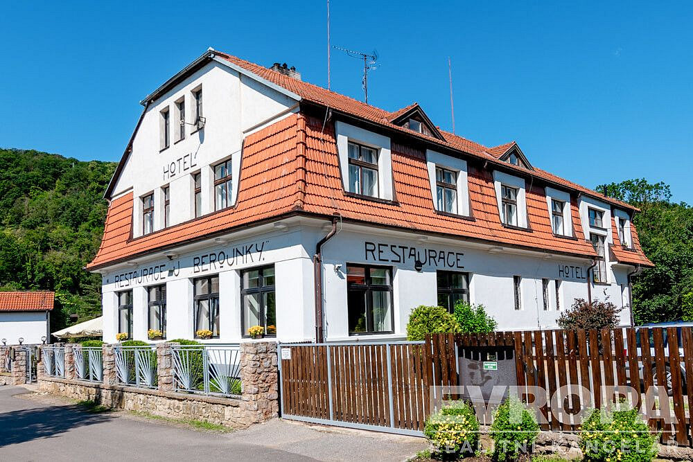 Prodej komerčního objektu (jiného typu) 458 m²