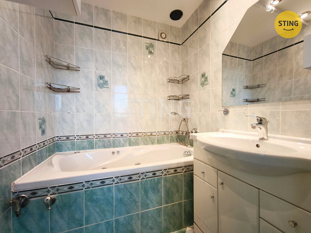 Pronájem bytu 3+1 72 m² – fotografie 4