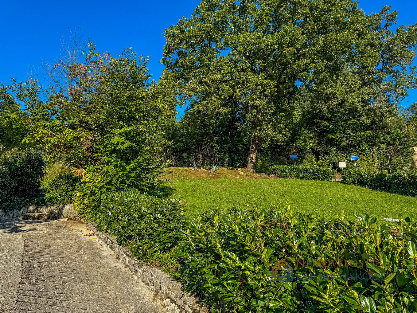 Prodej stavebního pozemku 2 437 m² - Ansicht 4