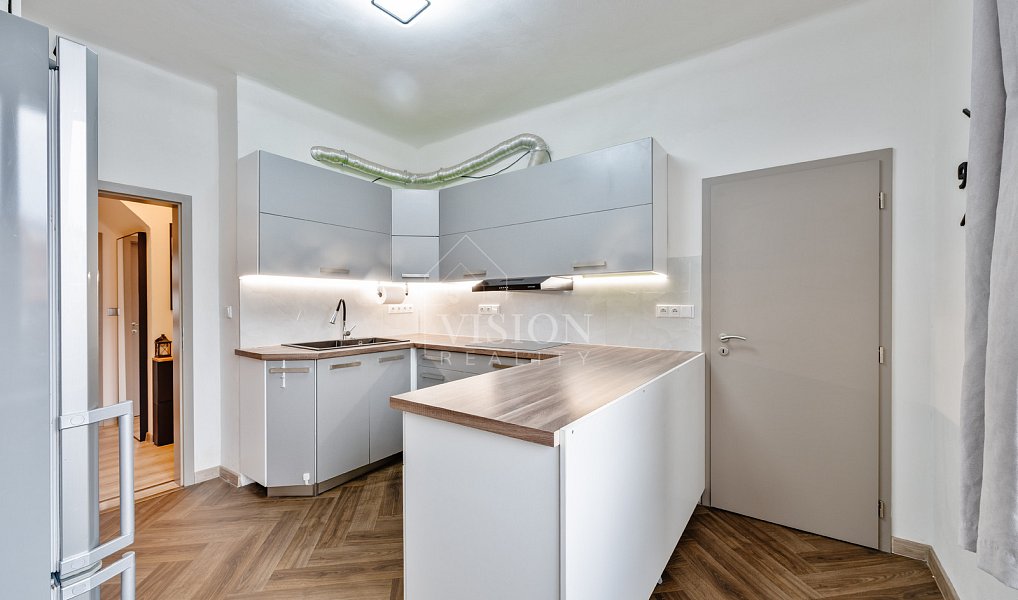Prodej bytu 3+1 95 m², Tábor – náhled fotky 6