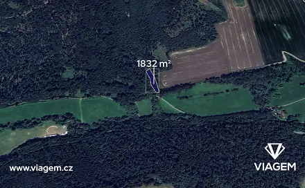 Prodej pole 1 221 m²