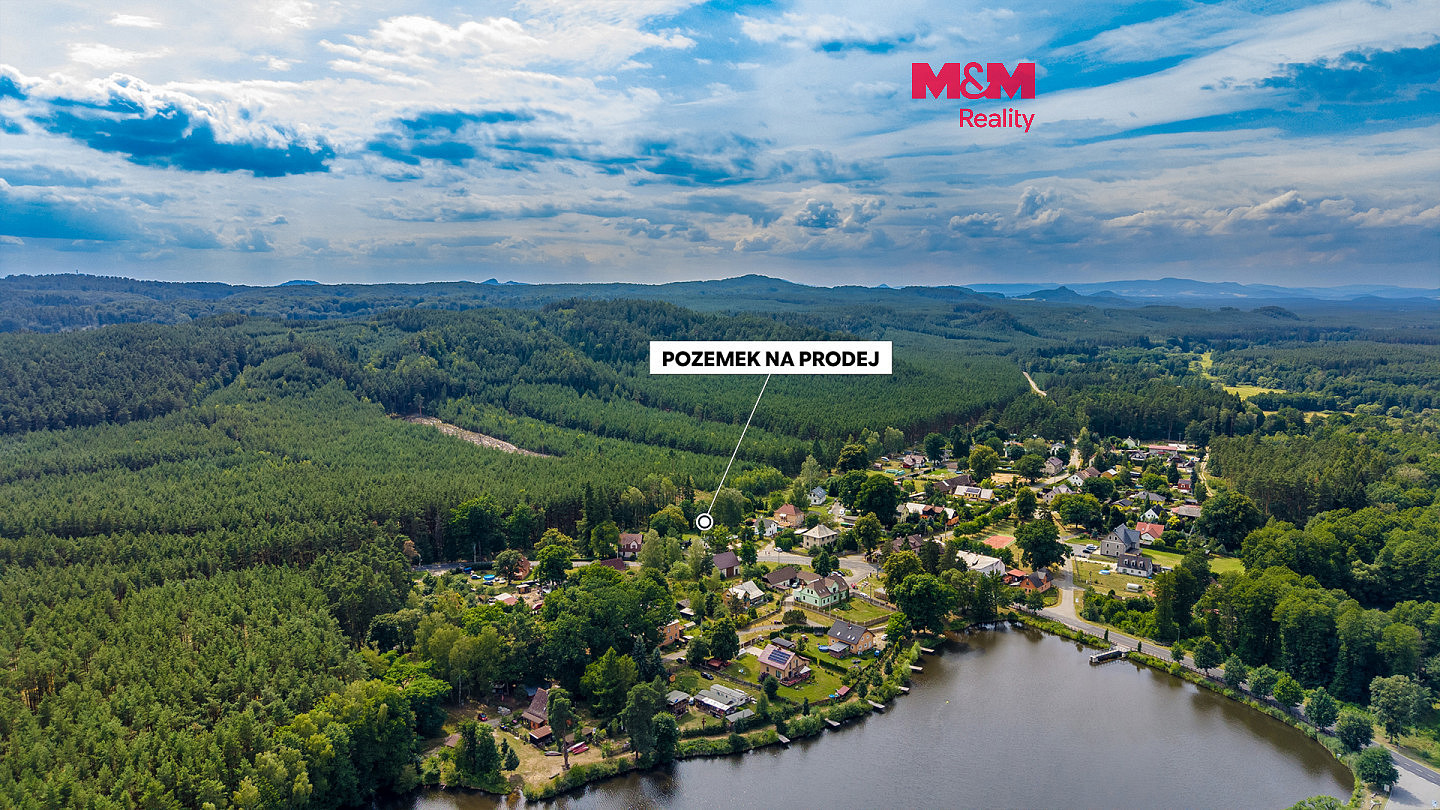 Prodej stavebního pozemku 1 263 m²