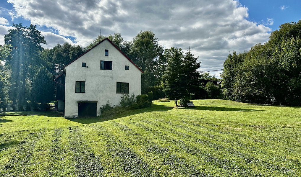 Prodej domu 250 m² s pozemkem 1 993 m², Sadov – náhled fotky 4