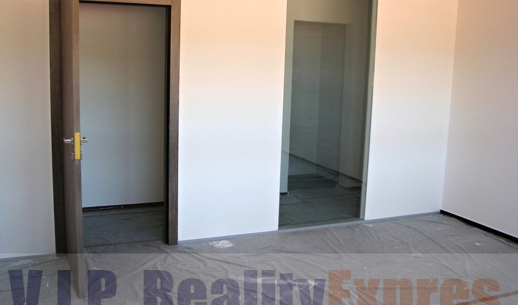 Pronájem kanceláře 599 m², Praha – náhled fotky 8