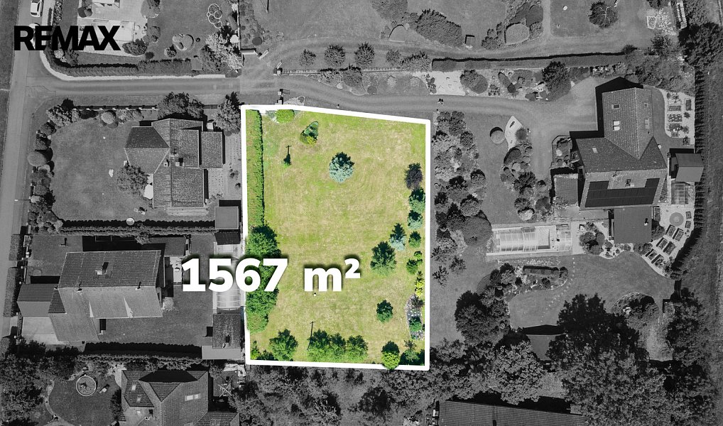 Prodej stavebního pozemku 1 567 m², Býšť – náhled fotky 2