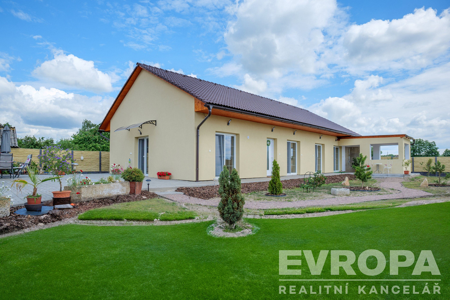 Prodej domu 123 m² s pozemkem 1 454 m²