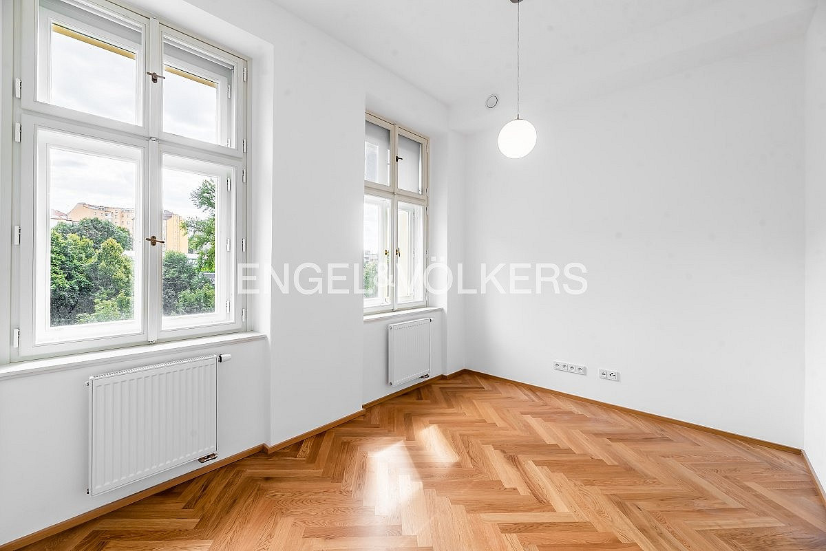 Pronájem bytu 2+kk 46 m² — photo 2