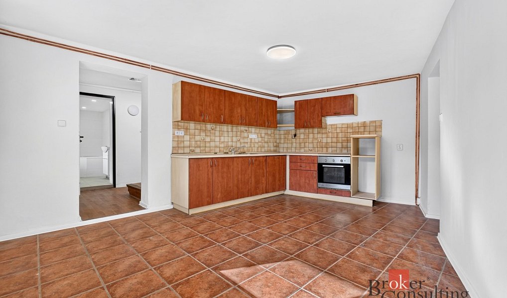 Prodej domu 110 m² s pozemkem 496 m², Zdounky – náhled fotky 5