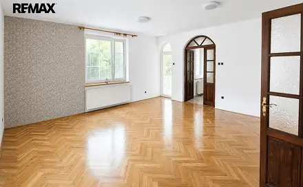 Pronájem bytu 2+1 90 m², K Belnici, Jesenice - Osnice, okres Praha-západ