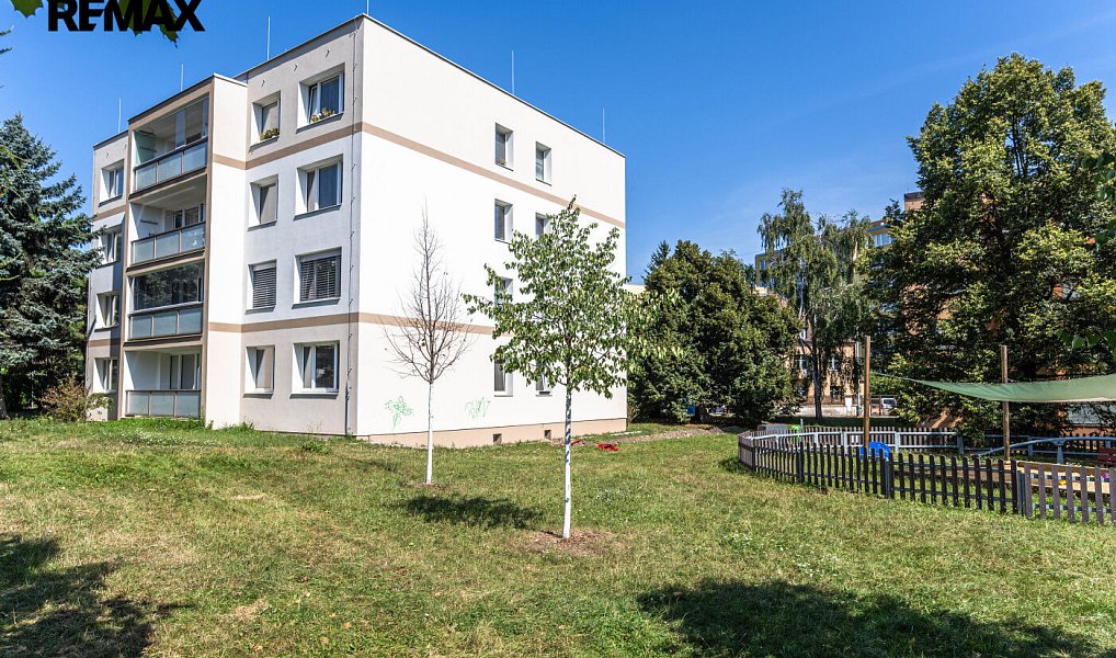 Prodej bytu 2+kk 41 m², Praha – náhled fotky 2