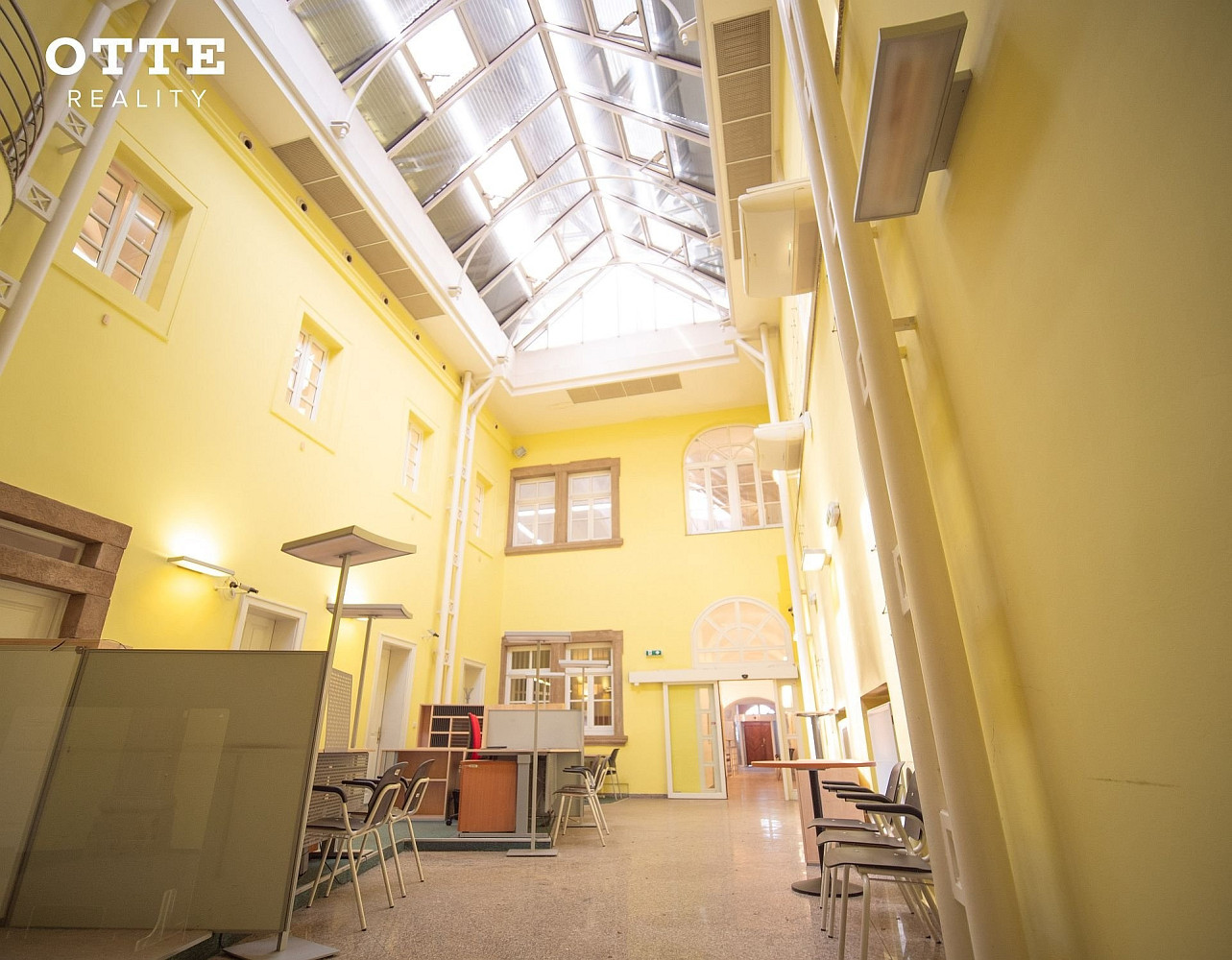 Pronájem kanceláře 247 m² - Widok 6