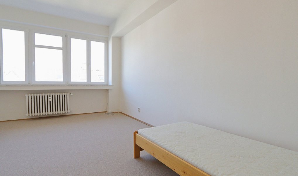 Pronájem bytu 2+1 72 m², Brno – náhled fotky 2