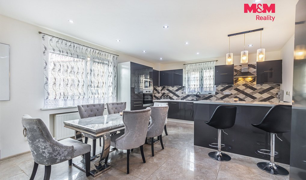 Prodej nájemního domu, činžáku 870 m², Kladno – náhled fotky 5