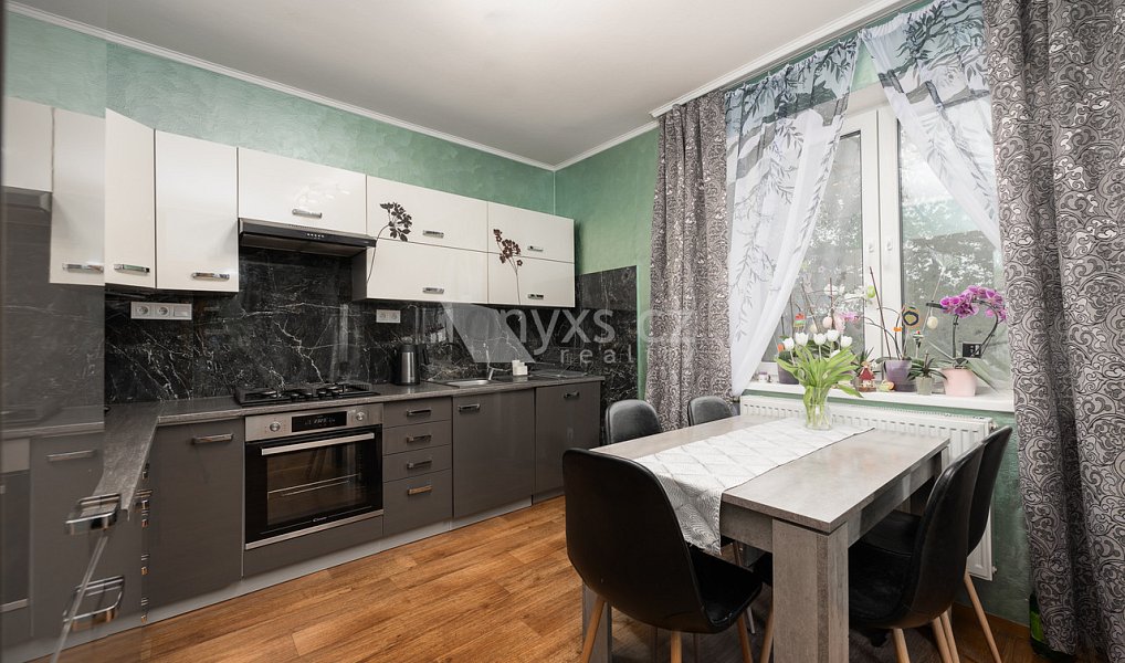 Prodej domu 220 m² s pozemkem 906 m², Mnichovice – náhled fotky 5