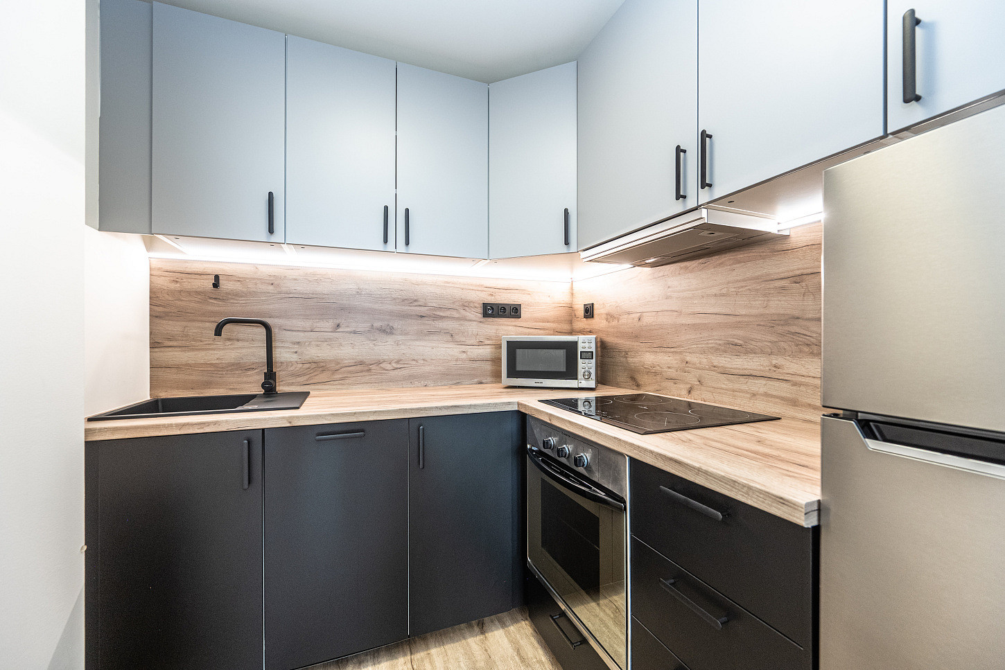 Pronájem bytu 2+kk 41 m² – pohled 2