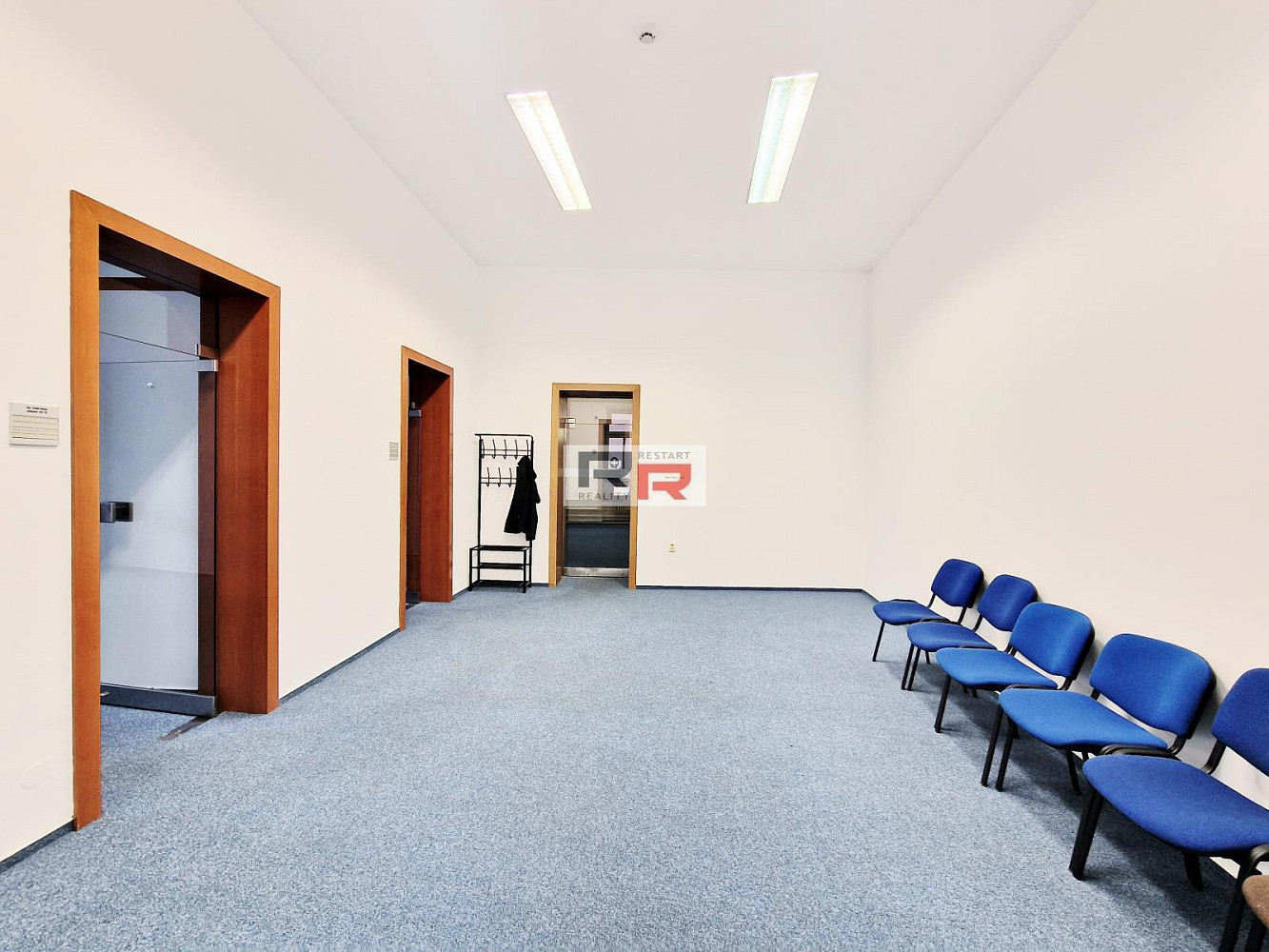 Pronájem trojkanceláře 67m² v centru Olomouce - ul. Dolní náměstí – další
