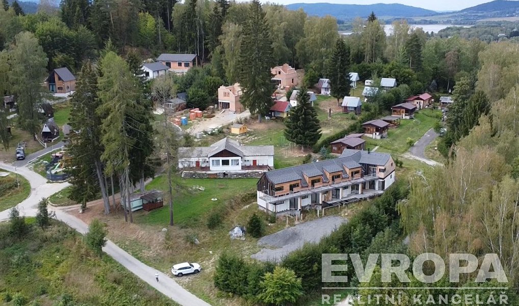 Prodej nájemního domu, činžáku 559 m², Horní Planá – náhled fotky 2