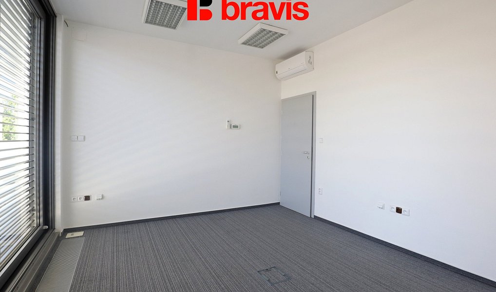 Pronájem kanceláře 15 m², Slavkov u Brna – náhled fotky 4