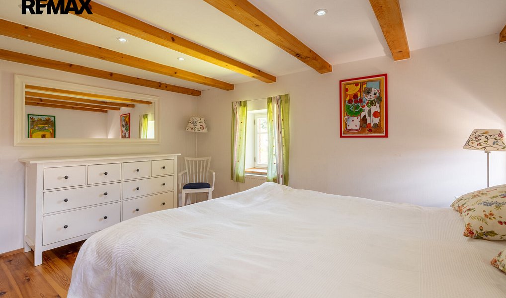 Prodej domu 250 m² s pozemkem 2 004 m², Krompach – náhled fotky 4