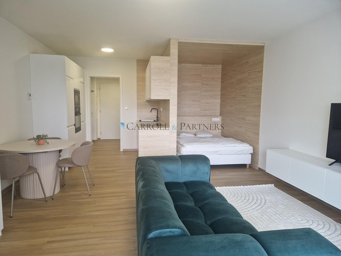 Pronájem bytu 1+kk 38 m²