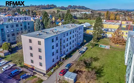Prodej bytu 3+1 74 m², Karla Čapka, Lomnice nad Popelkou, okres Semily