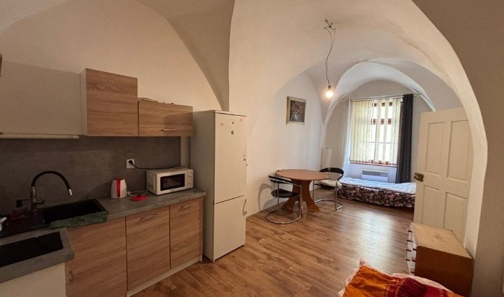 Prodej nájemního domu, činžáku 180 m², Jihlava – náhled fotky 2