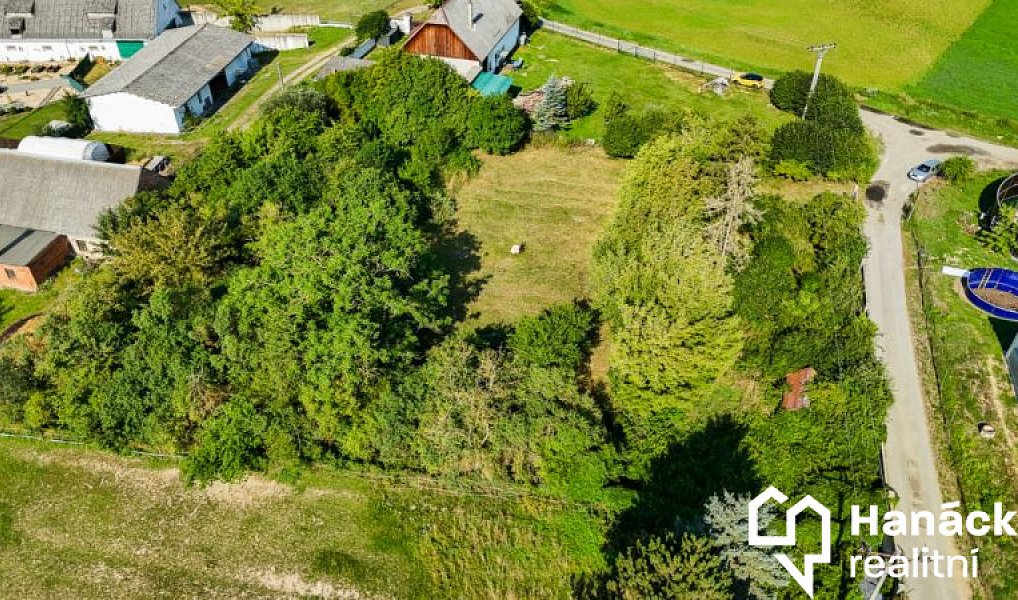 Prodej stavebního pozemku 3 462 m², Bouzov – náhled fotky 10