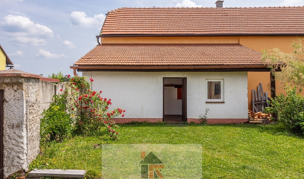 Prodej domu 130 m² s pozemkem 812 m², Kounice – náhled fotky 31