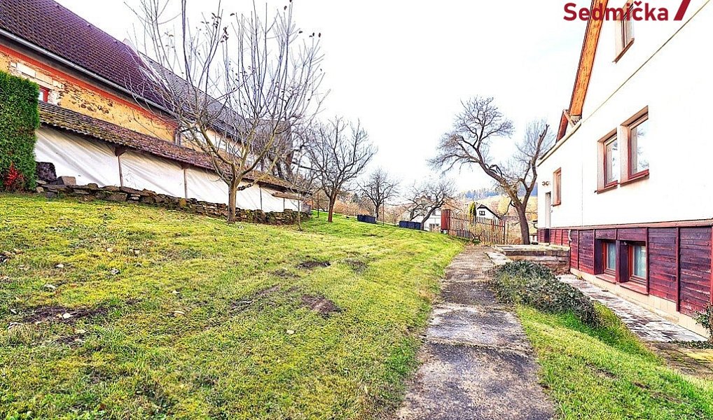 Prodej domu 318 m² s pozemkem 1 300 m², Věcov – náhled fotky 48