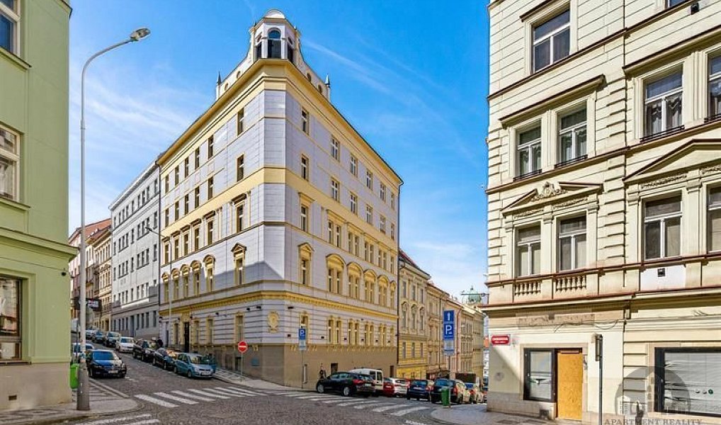 Prodej bytu 3+1 65 m², Praha – náhled fotky 22