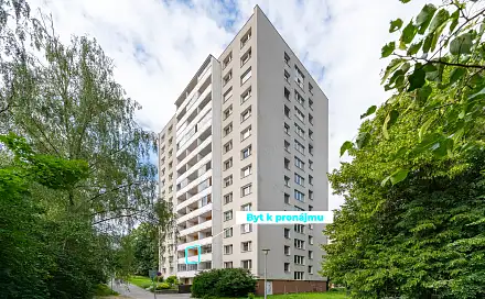 Pronájem bytu 1+kk 30 m², Svat. Čecha, Zlín - Prštné