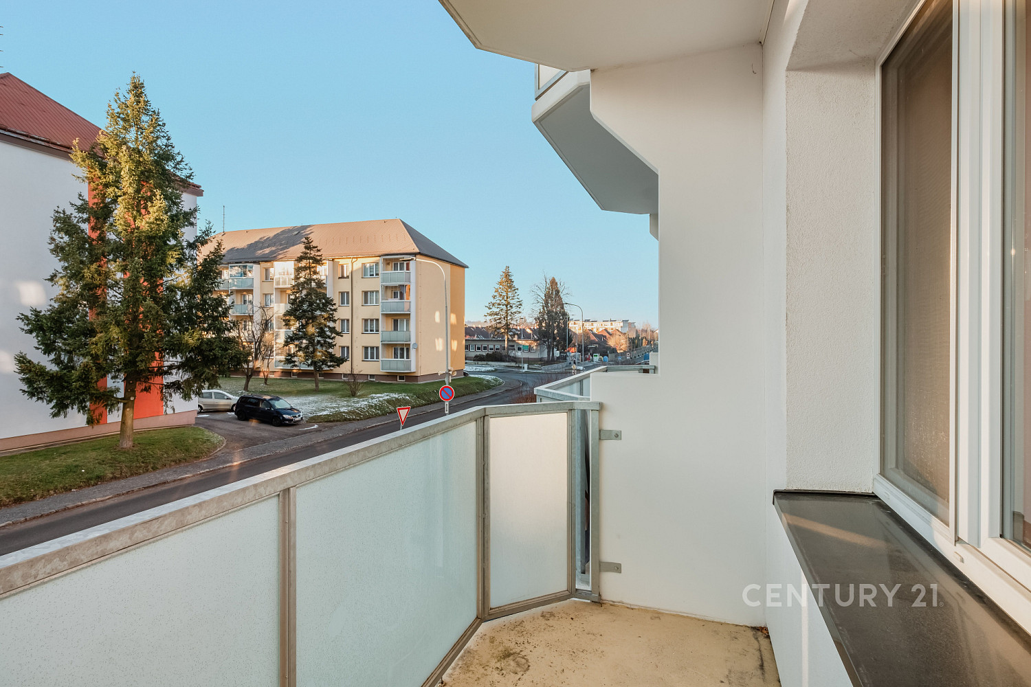 Pronájem bytu 2+1 58 m² – fotografie 3