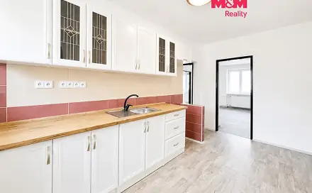 Pronájem bytu 2+1 65 m², Karla Čapka, Sokolov