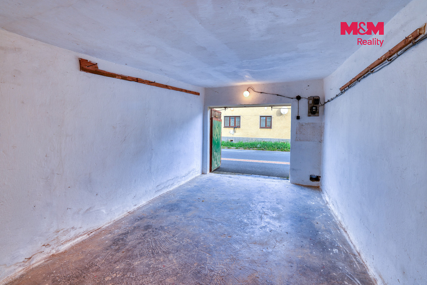 Pronájem garáže, 20 m2, Dobřany – fotografie 3