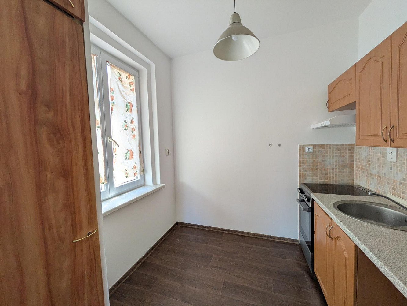 Pronájem bytu 1+1 35 m² — photo 2