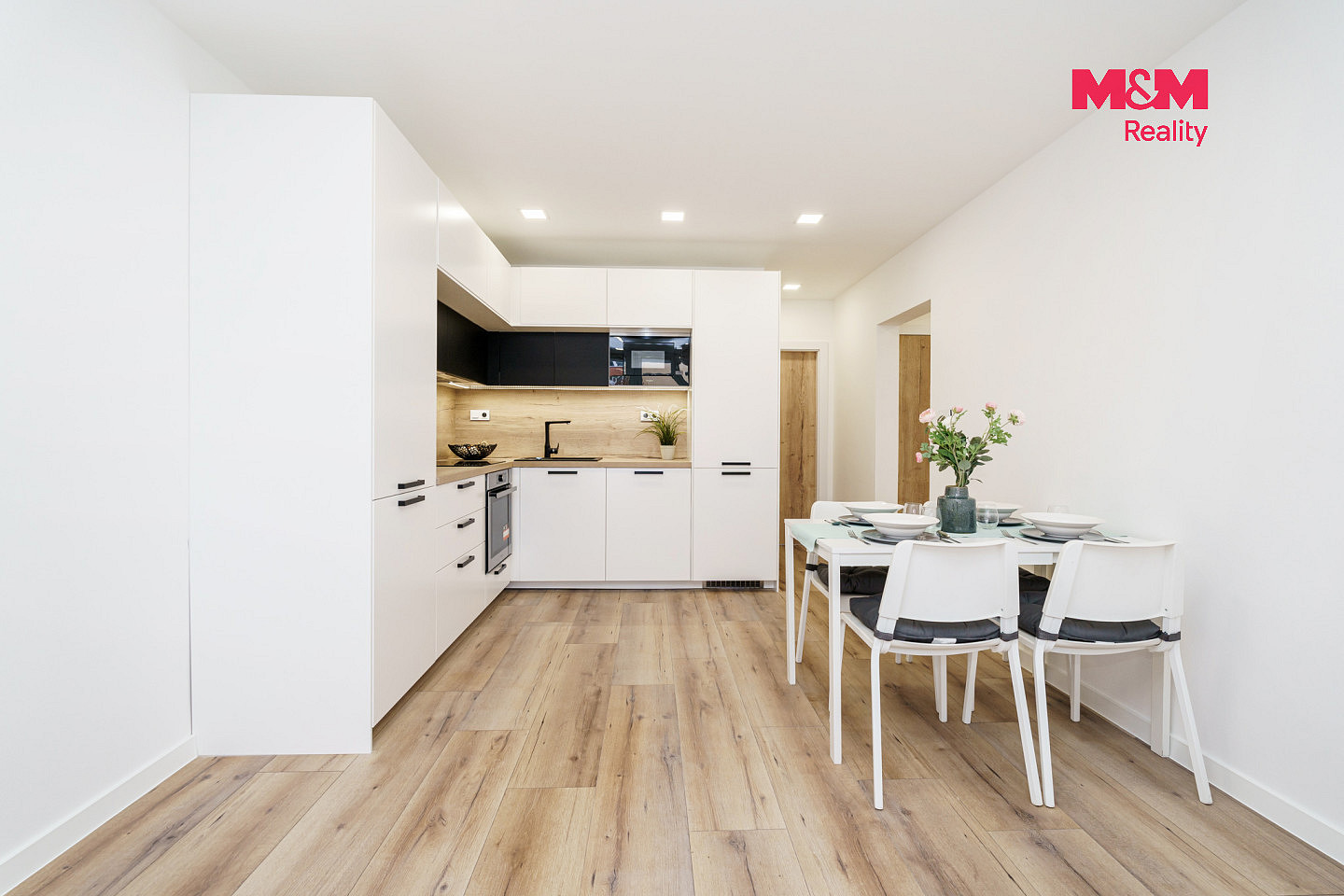 Prodej bytu 4+kk 80 m² — photo 2