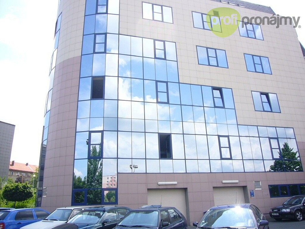Pronájem kanceláře 84 m² – fotografie 2