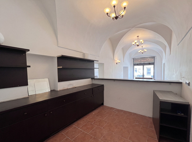 Pronájem obchodních prostor 94 m² – fotografie 4