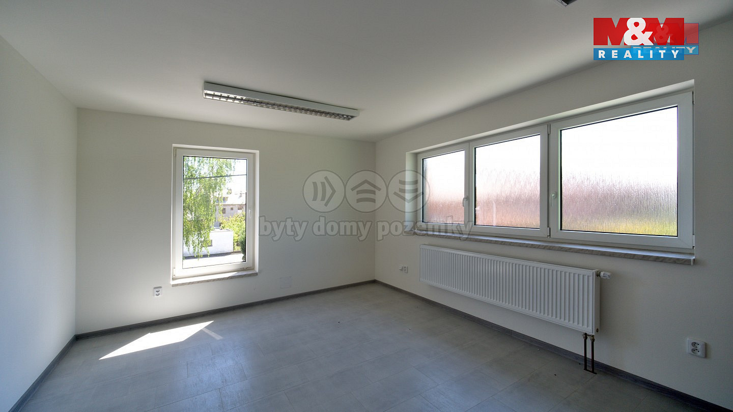 Pronájem kanceláře 23 m² — photo 3