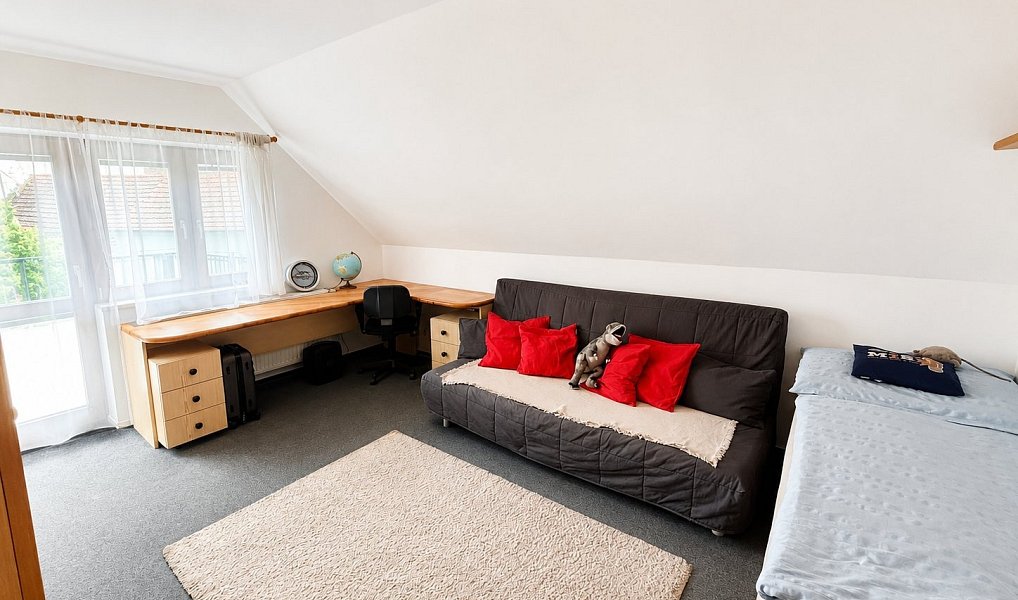 Prodej domu 146 m² s pozemkem 192 m², Syrovice – náhled fotky 21