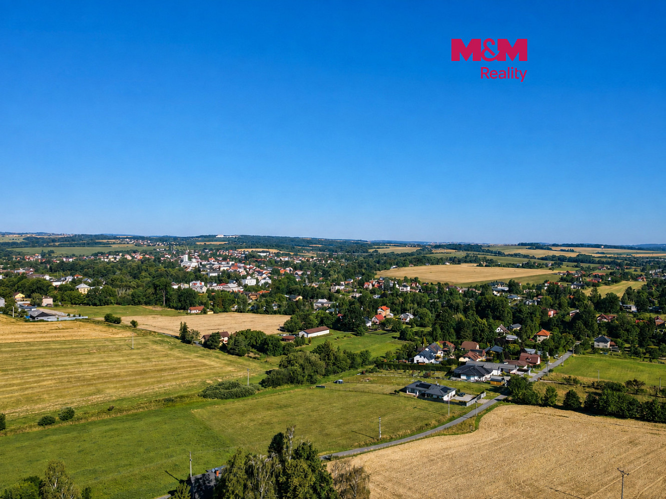 Prodej stavebního pozemku 2 000 m²