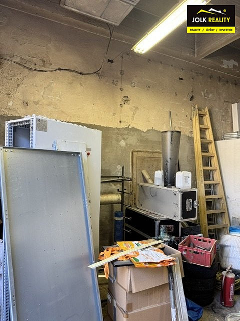 Pronájem obchodních prostor 100 m² – fotografie 4